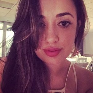 Meet your Posher, Christie